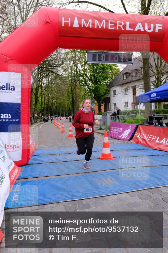 19.04.2026 - Hammer Lauf Tim E. http://msf.ph/oto/9537132 19.04.2026 11:01:25 Ziel 302, 501 meine-sportfotos.de