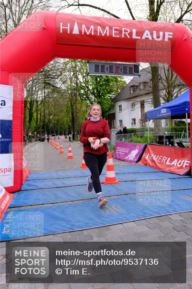 19.04.2026 - Hammer Lauf Tim E. http://msf.ph/oto/9537136 19.04.2026 11:01:25 Ziel 302, 501 meine-sportfotos.de