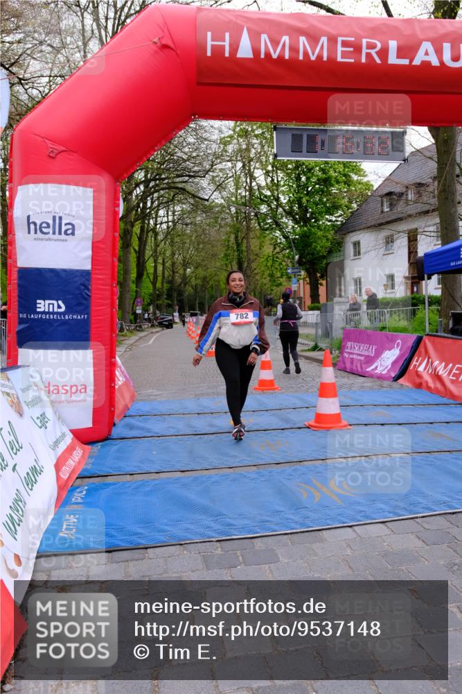 19.04.2026 - Hammer Lauf Tim E. http://msf.ph/oto/9537148 19.04.2026 11:01:40 Ziel 774, 782 meine-sportfotos.de