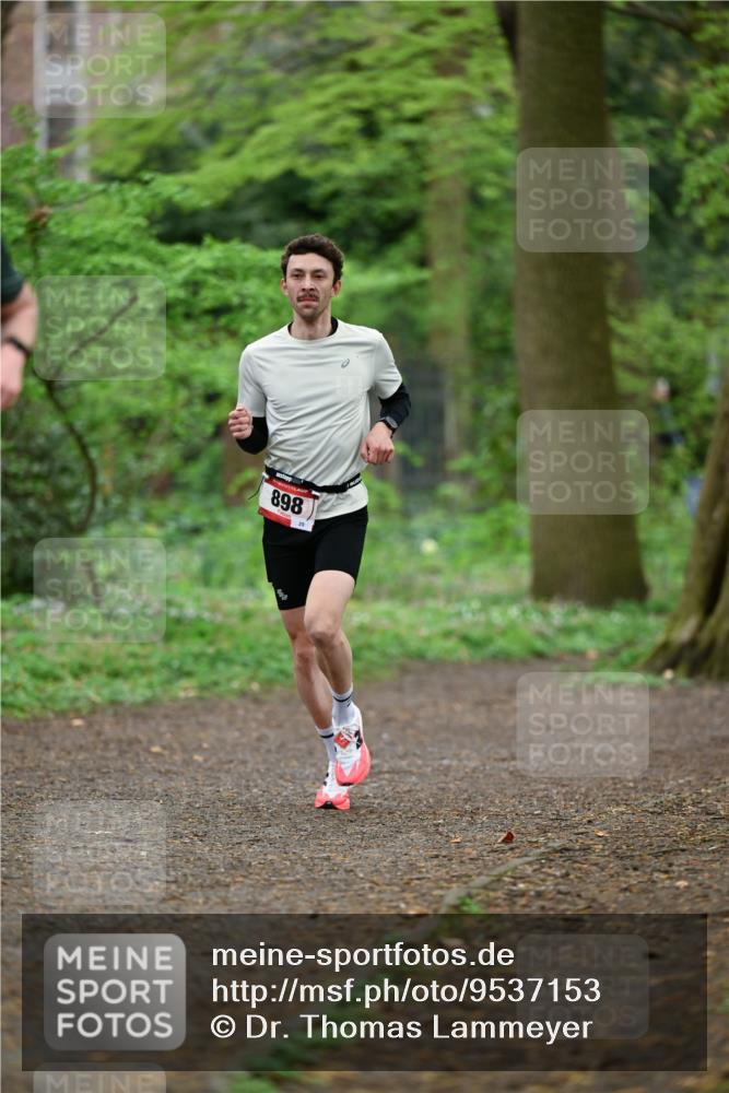 19.04.2026 - Hammer Lauf Dr. Thomas Lammeyer http://msf.ph/oto/9537153 19.04.2026 10:28:58 Laufen 898 meine-sportfotos.de