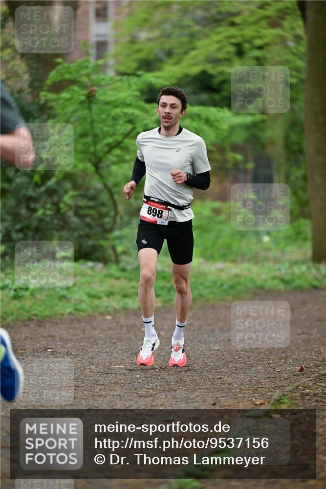 19.04.2026 - Hammer Lauf Dr. Thomas Lammeyer http://msf.ph/oto/9537156 19.04.2026 10:28:59 Laufen 898 meine-sportfotos.de