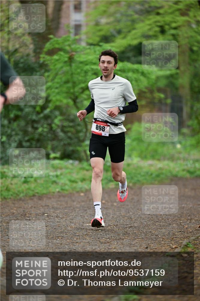 19.04.2026 - Hammer Lauf Dr. Thomas Lammeyer http://msf.ph/oto/9537159 19.04.2026 10:28:59 Laufen 898 meine-sportfotos.de