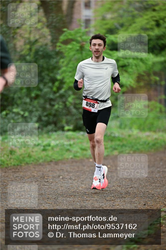 19.04.2026 - Hammer Lauf Dr. Thomas Lammeyer http://msf.ph/oto/9537162 19.04.2026 10:28:59 Laufen 898 meine-sportfotos.de