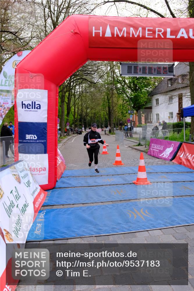 19.04.2026 - Hammer Lauf Tim E. http://msf.ph/oto/9537183 19.04.2026 11:02:51 Ziel 808 meine-sportfotos.de