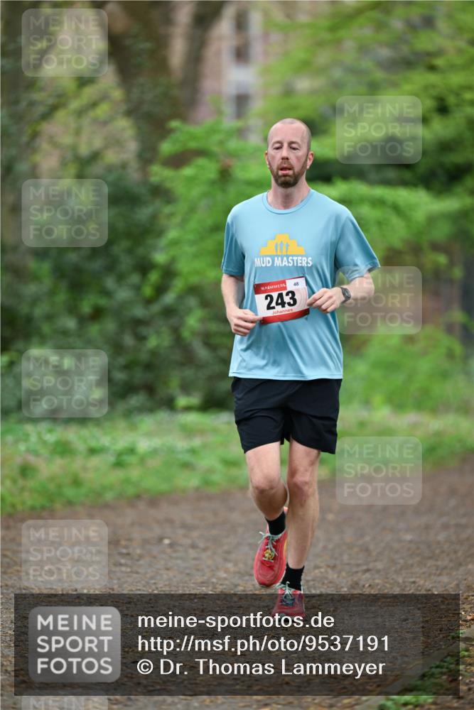 19.04.2026 - Hammer Lauf Dr. Thomas Lammeyer http://msf.ph/oto/9537191 19.04.2026 10:29:14 Laufen 243 meine-sportfotos.de