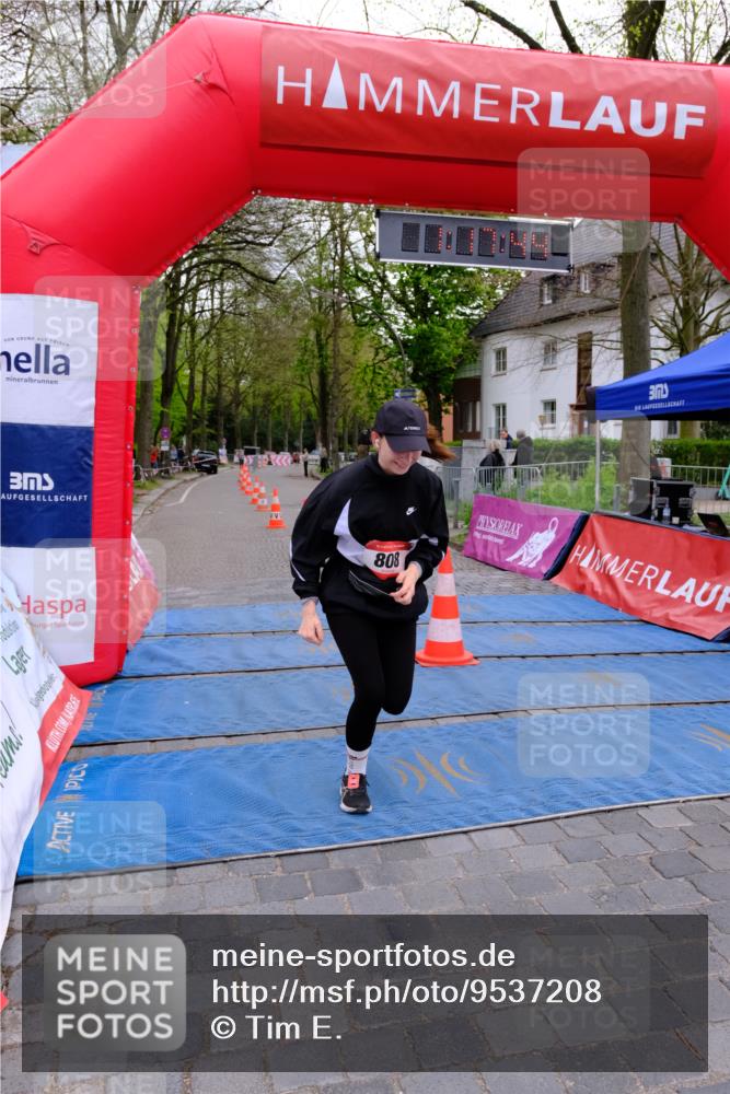 19.04.2026 - Hammer Lauf Tim E. http://msf.ph/oto/9537208 19.04.2026 11:02:53 Ziel 808 meine-sportfotos.de
