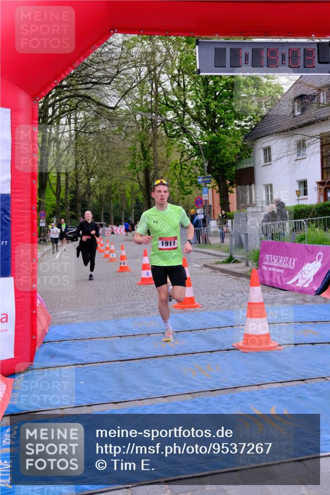 19.04.2026 - Hammer Lauf Tim E. http://msf.ph/oto/9537267 19.04.2026 11:04:11 Ziel 756, 1911 meine-sportfotos.de