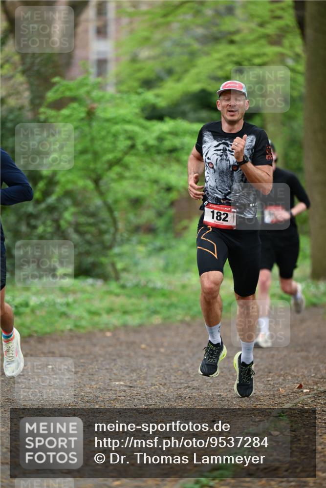 19.04.2026 - Hammer Lauf Dr. Thomas Lammeyer http://msf.ph/oto/9537284 19.04.2026 10:29:54 Laufen 182 meine-sportfotos.de
