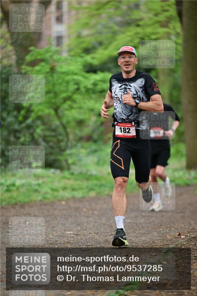 19.04.2026 - Hammer Lauf Dr. Thomas Lammeyer http://msf.ph/oto/9537285 19.04.2026 10:29:54 Laufen 182 meine-sportfotos.de