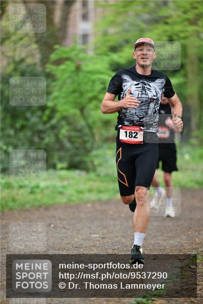 19.04.2026 - Hammer Lauf Dr. Thomas Lammeyer http://msf.ph/oto/9537290 19.04.2026 10:29:54 Laufen 182 meine-sportfotos.de