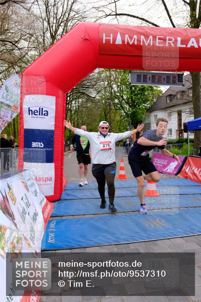 19.04.2026 - Hammer Lauf Tim E. http://msf.ph/oto/9537310 19.04.2026 11:04:22 Ziel 16, 19, 219, 220, 510, 664 meine-sportfotos.de