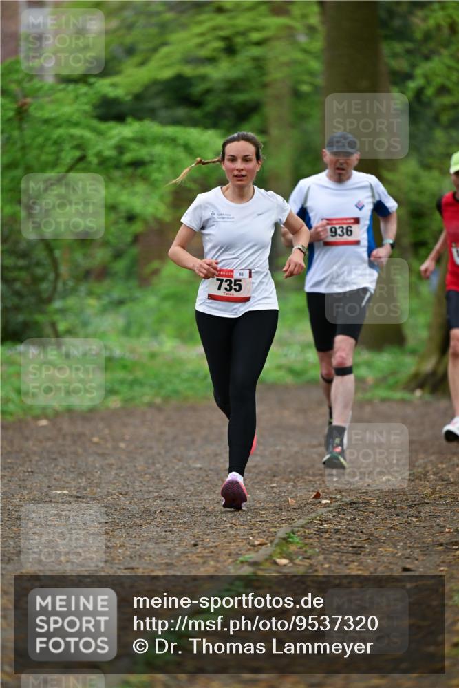 19.04.2026 - Hammer Lauf Dr. Thomas Lammeyer http://msf.ph/oto/9537320 19.04.2026 10:30:19 Laufen 735, 936 meine-sportfotos.de