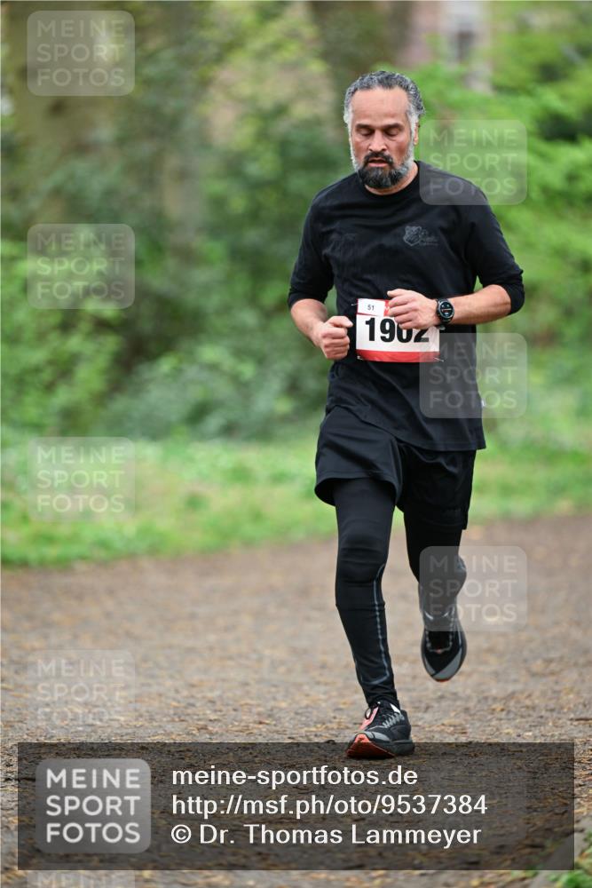 19.04.2026 - Hammer Lauf Dr. Thomas Lammeyer http://msf.ph/oto/9537384 19.04.2026 10:30:32 Laufen 1902 meine-sportfotos.de