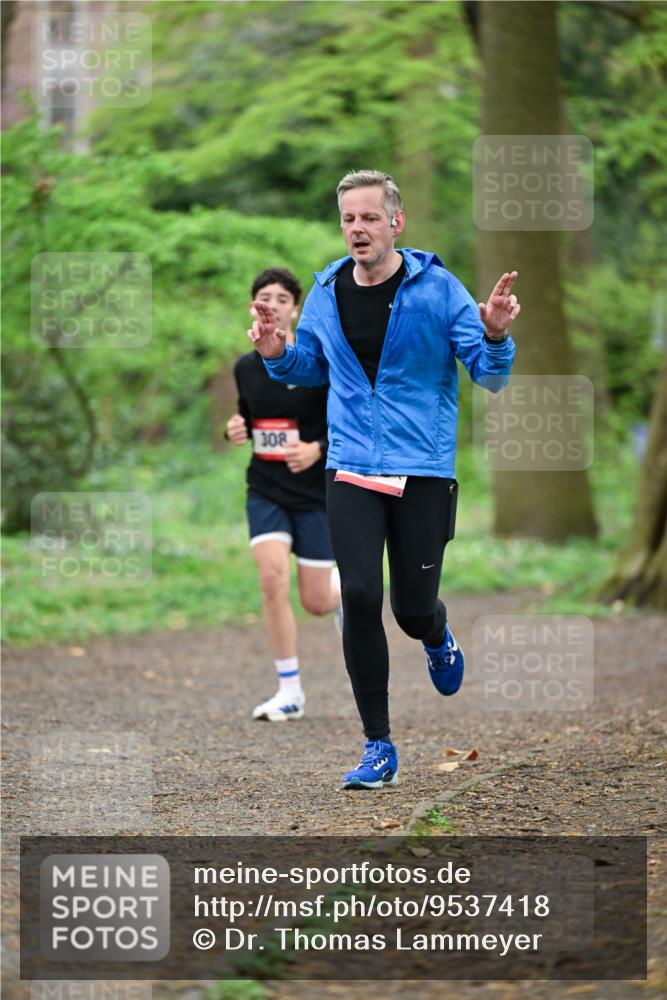 19.04.2026 - Hammer Lauf Dr. Thomas Lammeyer http://msf.ph/oto/9537418 19.04.2026 10:30:39 Laufen 108 meine-sportfotos.de