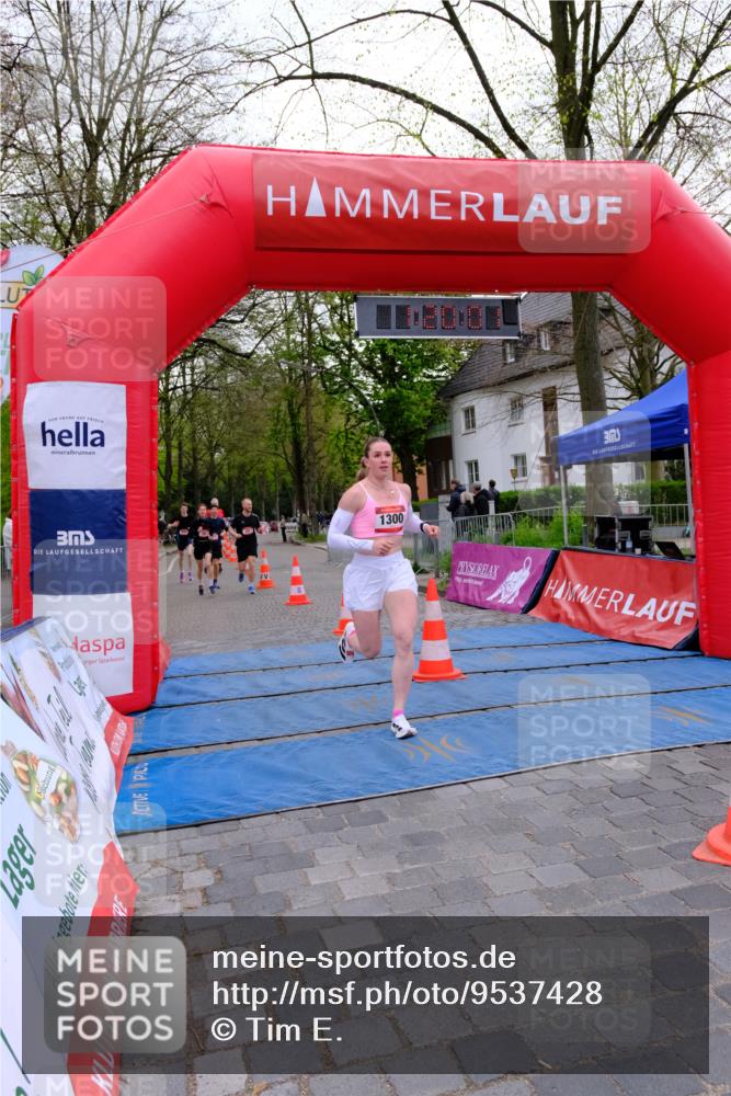 19.04.2026 - Hammer Lauf Tim E. http://msf.ph/oto/9537428 19.04.2026 11:05:09 Ziel 7, 13, 14, 20, 21, 25, 157, 351, 602, 1300 meine-sportfotos.de