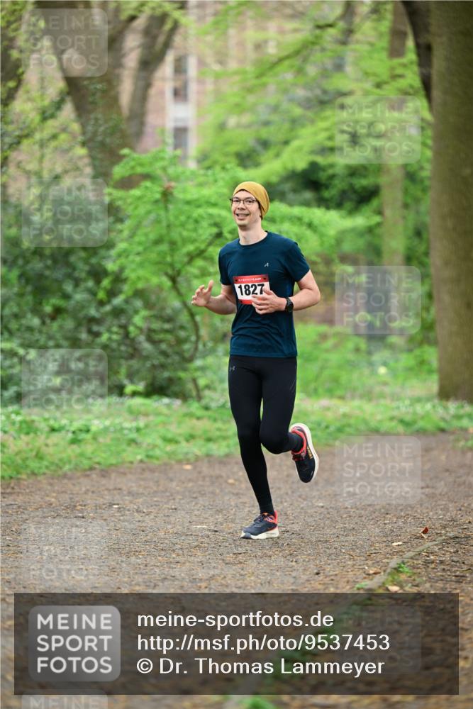 19.04.2026 - Hammer Lauf Dr. Thomas Lammeyer http://msf.ph/oto/9537453 19.04.2026 10:30:46 Laufen 1827 meine-sportfotos.de