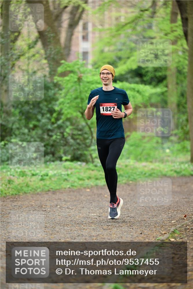19.04.2026 - Hammer Lauf Dr. Thomas Lammeyer http://msf.ph/oto/9537455 19.04.2026 10:30:46 Laufen 1827 meine-sportfotos.de