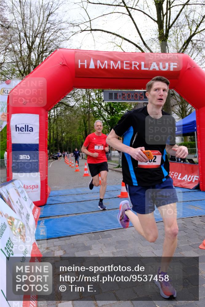 19.04.2026 - Hammer Lauf Tim E. http://msf.ph/oto/9537458 19.04.2026 11:05:14 Ziel 7, 20, 25, 157, 602 meine-sportfotos.de