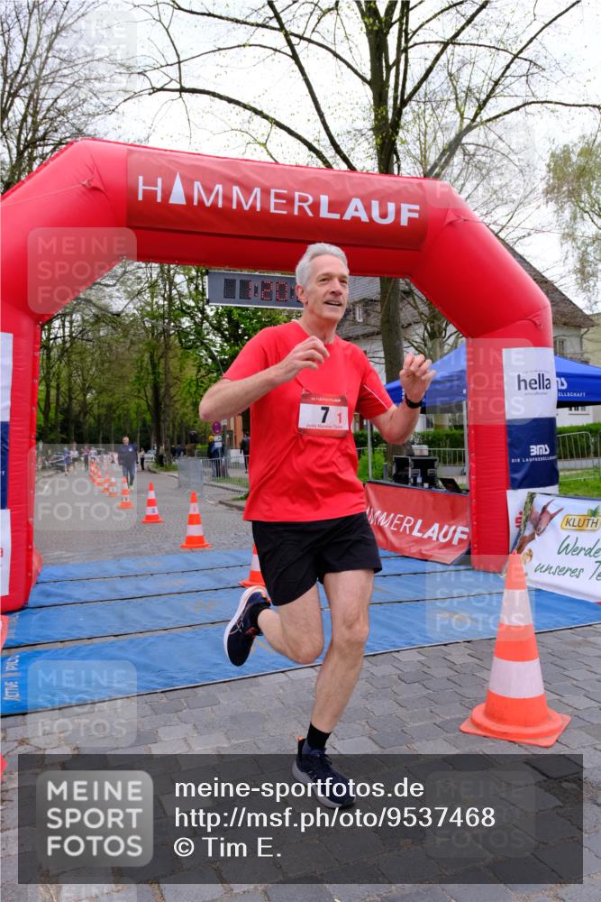 19.04.2026 - Hammer Lauf Tim E. http://msf.ph/oto/9537468 19.04.2026 11:05:15 Ziel 7, 20, 25, 157, 602 meine-sportfotos.de