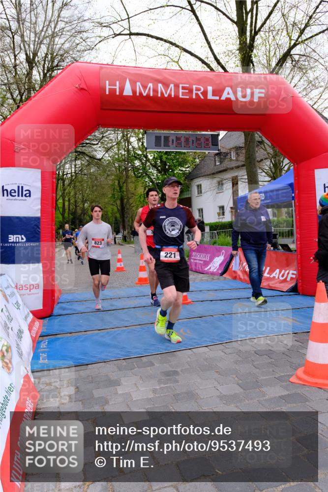 19.04.2026 - Hammer Lauf Tim E. http://msf.ph/oto/9537493 19.04.2026 11:05:37 Ziel 3, 23, 218, 221, 314, 468, 649, 823, 1278, 1858 meine-sportfotos.de
