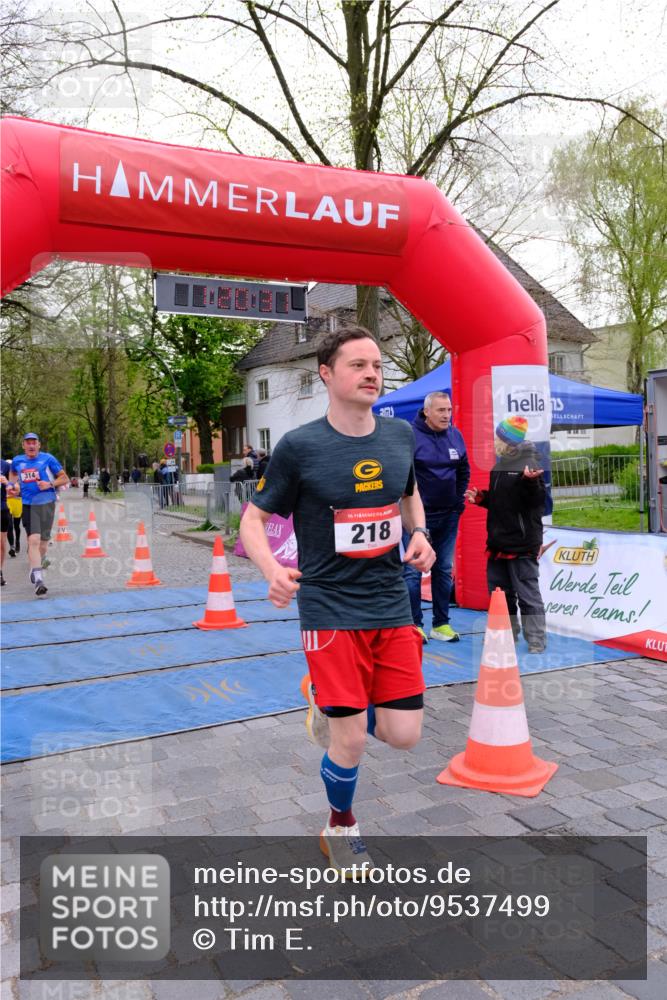 19.04.2026 - Hammer Lauf Tim E. http://msf.ph/oto/9537499 19.04.2026 11:05:40 Ziel 3, 23, 218, 221, 314, 468, 649, 823, 1858 meine-sportfotos.de