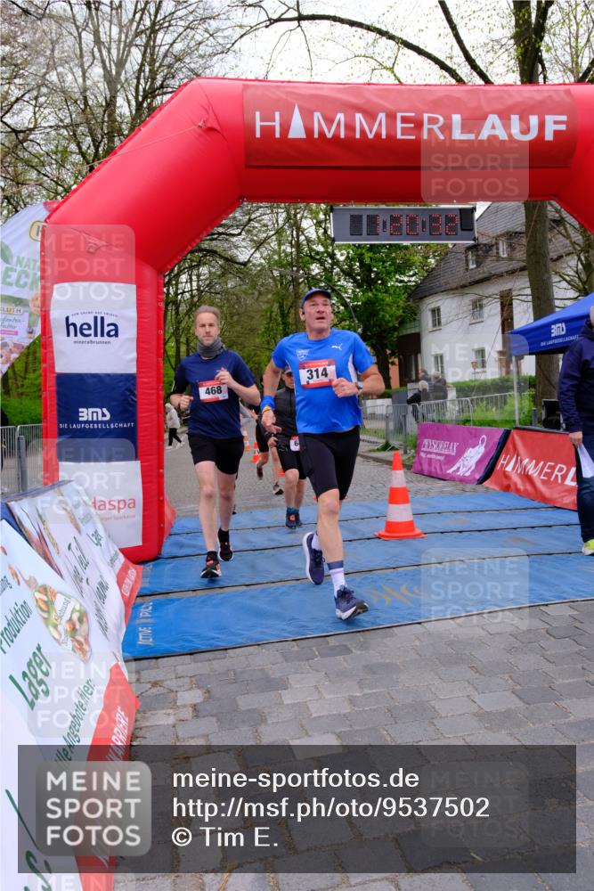 19.04.2026 - Hammer Lauf Tim E. http://msf.ph/oto/9537502 19.04.2026 11:05:41 Ziel 3, 23, 218, 221, 314, 468, 649, 823, 1858 meine-sportfotos.de