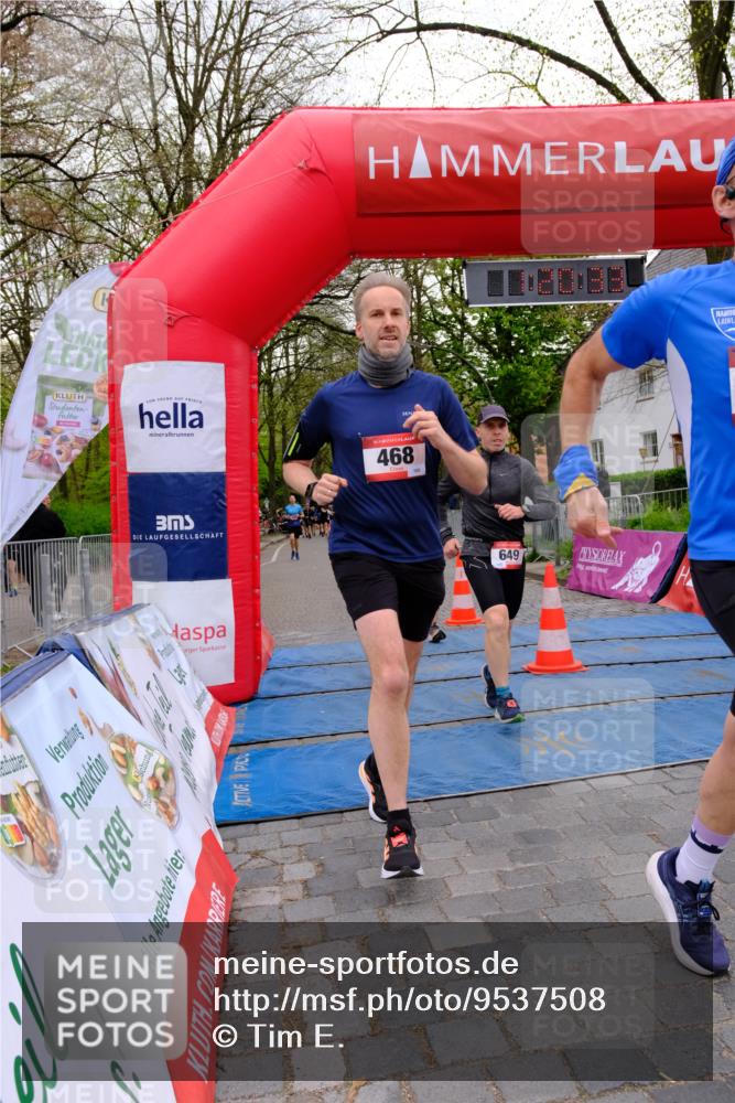 19.04.2026 - Hammer Lauf Tim E. http://msf.ph/oto/9537508 19.04.2026 11:05:42 Ziel 23, 218, 314, 468, 649, 1858 meine-sportfotos.de