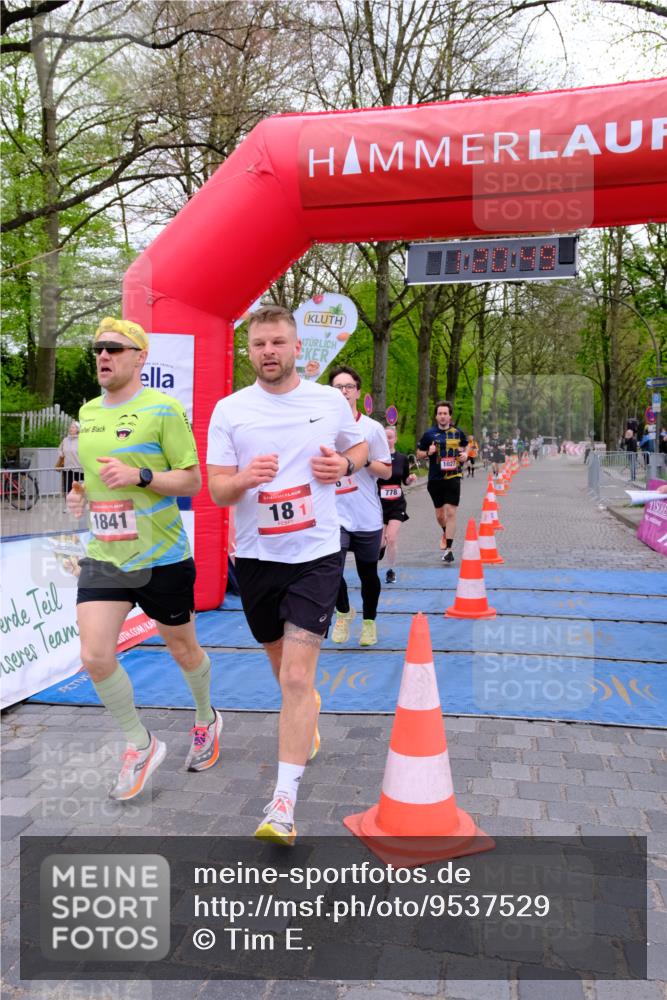 19.04.2026 - Hammer Lauf Tim E. http://msf.ph/oto/9537529 19.04.2026 11:05:58 Ziel 1, 6, 18, 22, 562, 627, 777, 778, 779, 928, 1027, 1148, 1263, 1292, 1841 meine-sportfotos.de