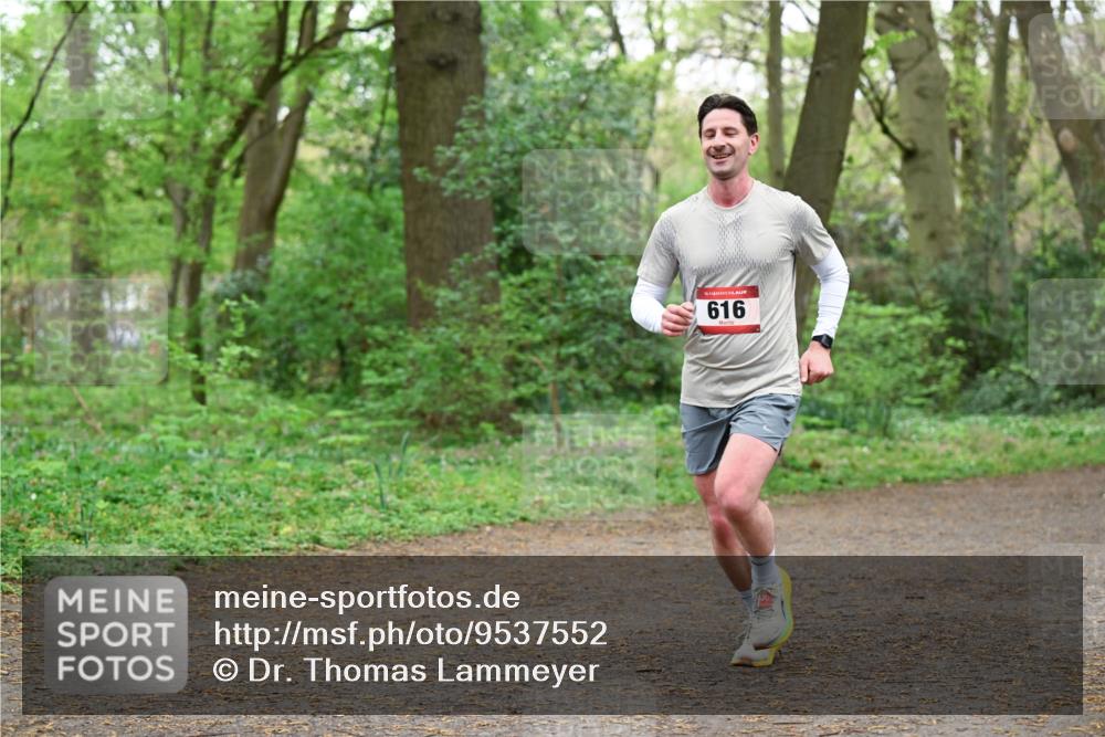 19.04.2026 - Hammer Lauf Dr. Thomas Lammeyer http://msf.ph/oto/9537552 19.04.2026 10:31:32 Laufen 616 meine-sportfotos.de