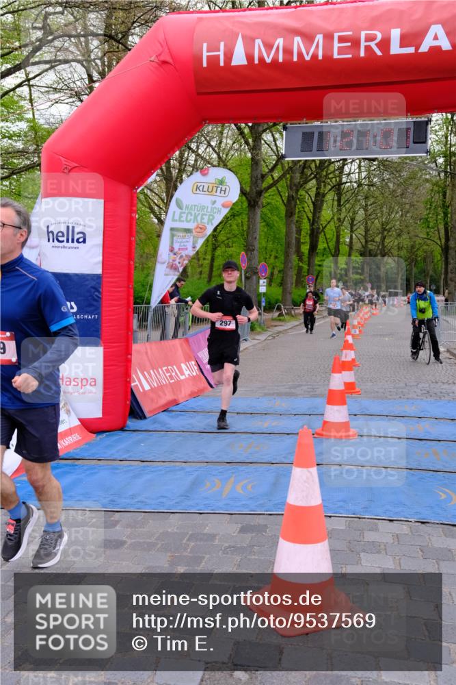 19.04.2026 - Hammer Lauf Tim E. http://msf.ph/oto/9537569 19.04.2026 11:06:09 Ziel 24, 189, 297, 432, 939, 1147 meine-sportfotos.de