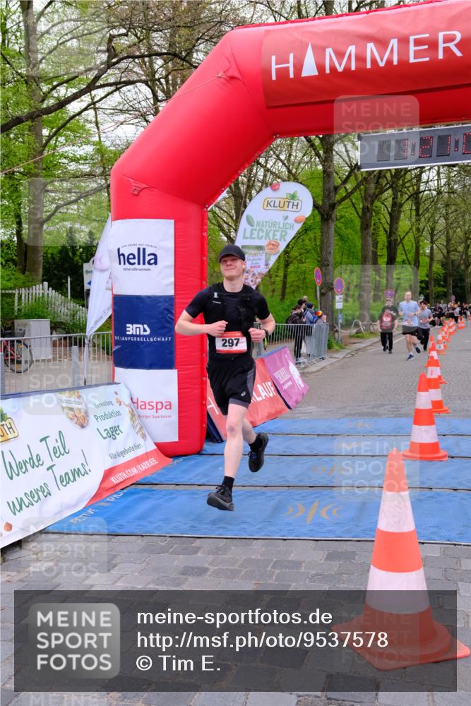 19.04.2026 - Hammer Lauf Tim E. http://msf.ph/oto/9537578 19.04.2026 11:06:10 Ziel 24, 189, 297, 939, 1878 meine-sportfotos.de