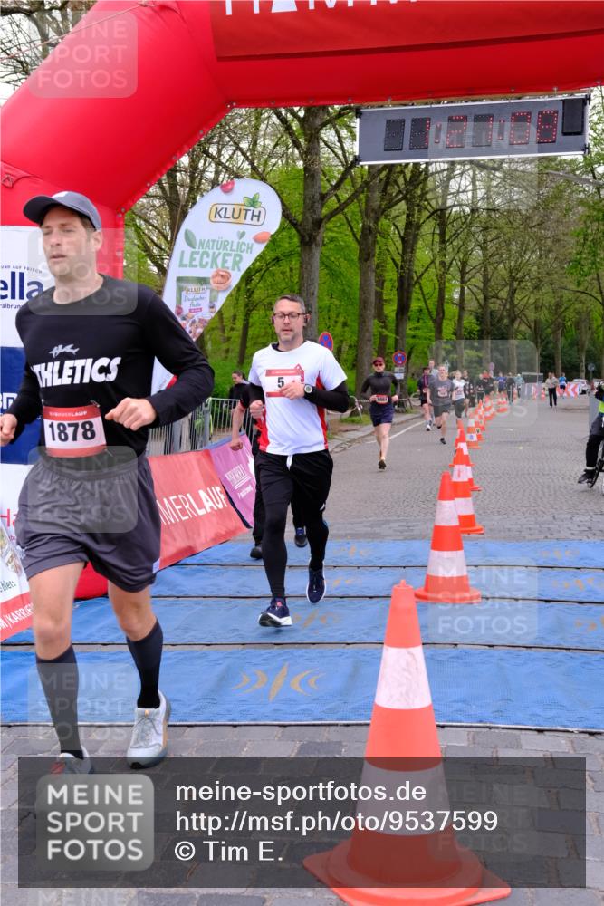 19.04.2026 - Hammer Lauf Tim E. http://msf.ph/oto/9537599 19.04.2026 11:06:17 Ziel 5, 24, 151, 189, 1681, 1878, 1884 meine-sportfotos.de