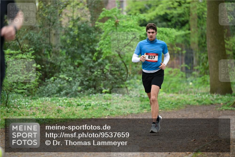 19.04.2026 - Hammer Lauf Dr. Thomas Lammeyer http://msf.ph/oto/9537659 19.04.2026 10:32:03 Laufen 837 meine-sportfotos.de
