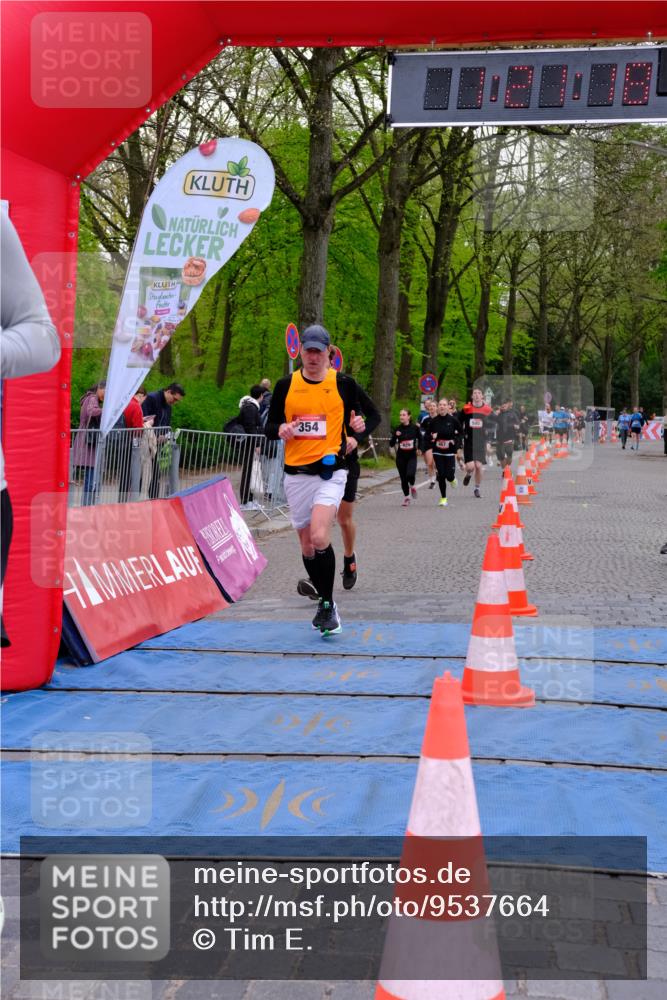 19.04.2026 - Hammer Lauf Tim E. http://msf.ph/oto/9537664 19.04.2026 11:06:27 Ziel 354, 467, 511, 545, 609, 634, 825, 920, 929 meine-sportfotos.de
