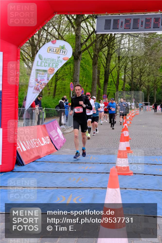 19.04.2026 - Hammer Lauf Tim E. http://msf.ph/oto/9537731 19.04.2026 11:06:42 Ziel 12, 112, 141, 388, 482, 620, 624, 773, 1103, 1927 meine-sportfotos.de