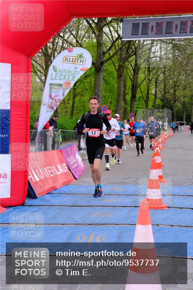 19.04.2026 - Hammer Lauf Tim E. http://msf.ph/oto/9537737 19.04.2026 11:06:43 Ziel 12, 112, 141, 239, 388, 482, 620, 624, 773, 952, 1103, 1927 meine-sportfotos.de