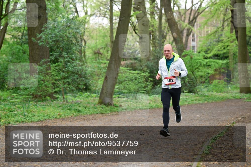 19.04.2026 - Hammer Lauf Dr. Thomas Lammeyer http://msf.ph/oto/9537759 19.04.2026 10:32:21 Laufen 102 meine-sportfotos.de