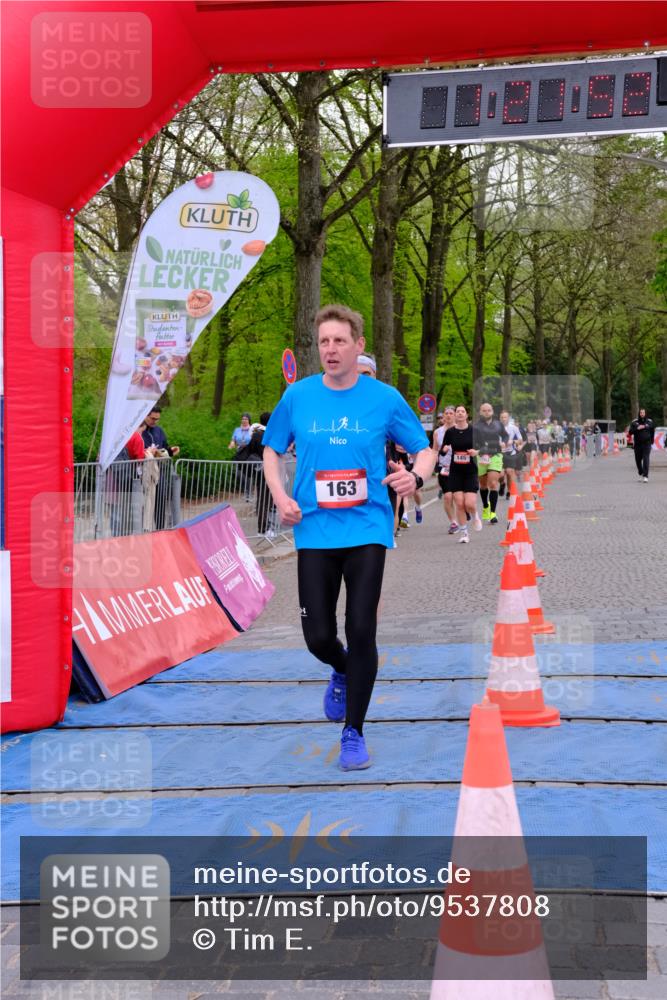 19.04.2026 - Hammer Lauf Tim E. http://msf.ph/oto/9537808 19.04.2026 11:07:01 Ziel 144, 145, 163, 307, 601, 860, 990, 1163 meine-sportfotos.de