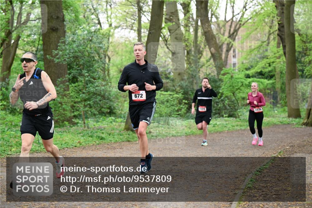 19.04.2026 - Hammer Lauf Dr. Thomas Lammeyer http://msf.ph/oto/9537809 19.04.2026 10:32:38 Laufen 672, 1177, 1176 meine-sportfotos.de