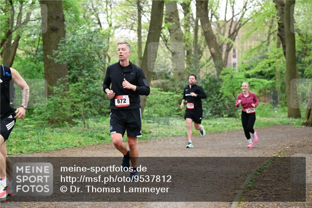 19.04.2026 - Hammer Lauf Dr. Thomas Lammeyer http://msf.ph/oto/9537812 19.04.2026 10:32:38 Laufen 672, 1177, 1176 meine-sportfotos.de