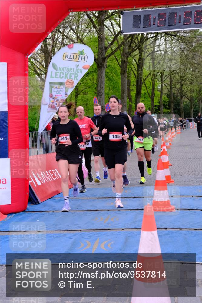 19.04.2026 - Hammer Lauf Tim E. http://msf.ph/oto/9537814 19.04.2026 11:07:05 Ziel 144, 145, 307, 528, 529, 539, 601, 860, 864, 933, 938, 990, 1163, 1268 meine-sportfotos.de