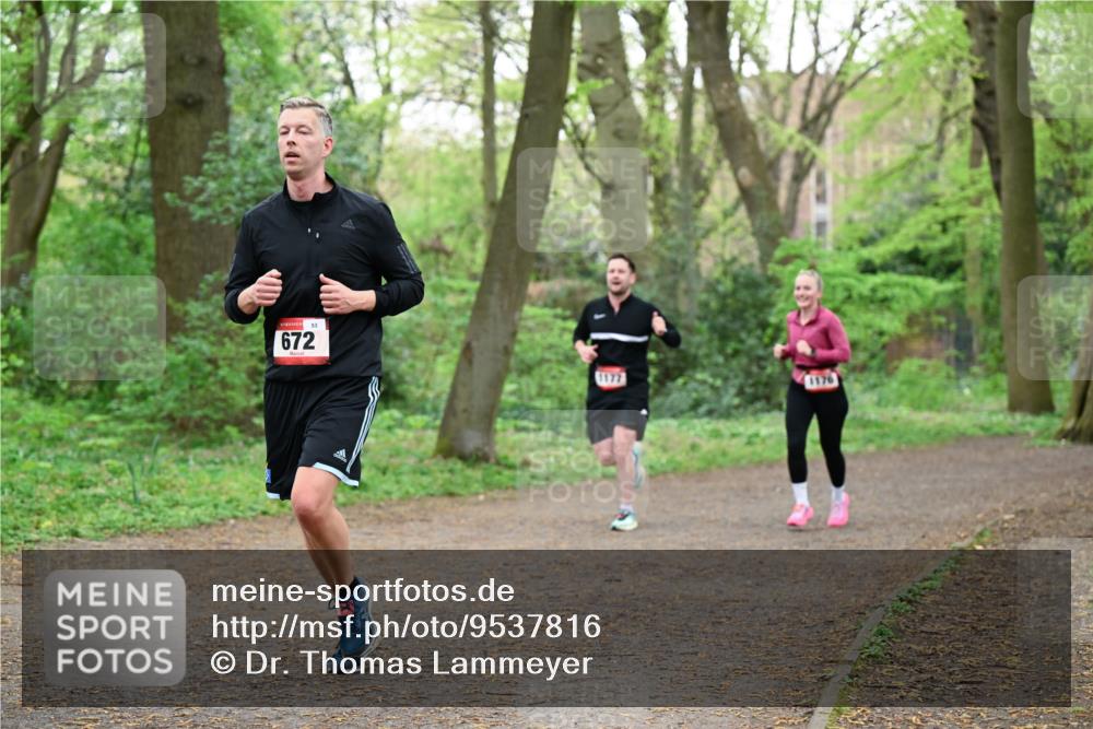 19.04.2026 - Hammer Lauf Dr. Thomas Lammeyer http://msf.ph/oto/9537816 19.04.2026 10:32:38 Laufen 672, 1176 meine-sportfotos.de