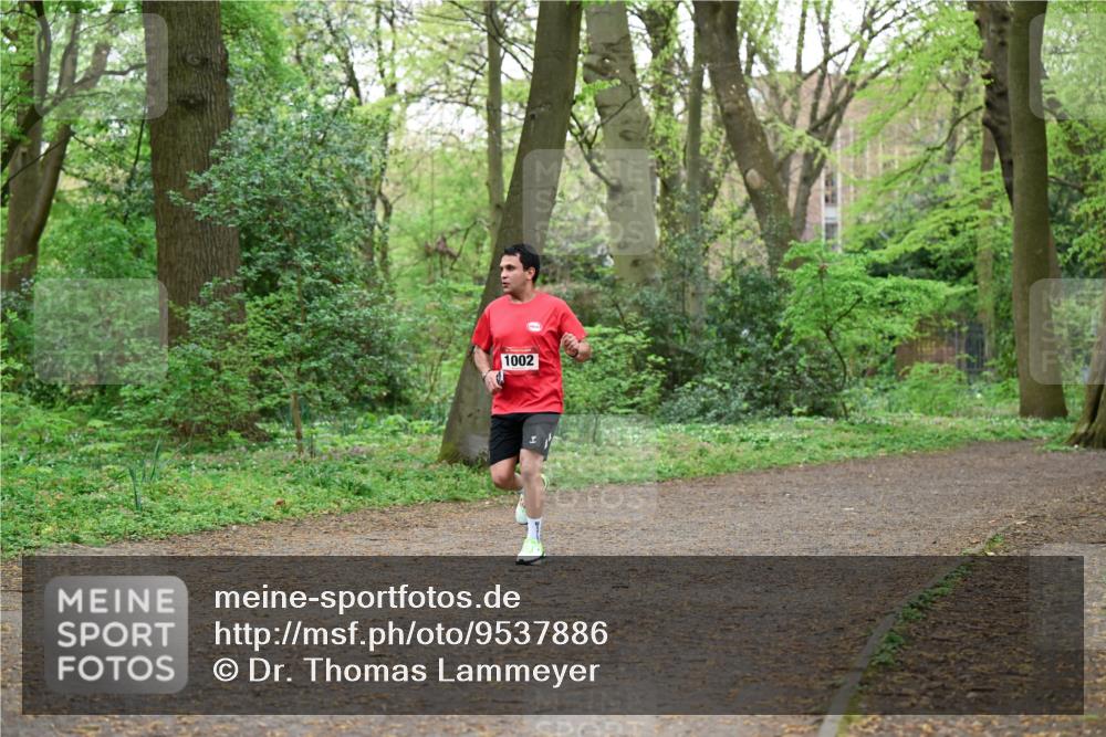 19.04.2026 - Hammer Lauf Dr. Thomas Lammeyer http://msf.ph/oto/9537886 19.04.2026 10:32:51 Laufen 1002 meine-sportfotos.de