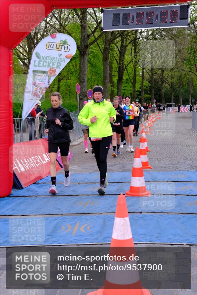 19.04.2026 - Hammer Lauf Tim E. http://msf.ph/oto/9537900 19.04.2026 11:07:47 Ziel 9, 10, 146, 181, 406, 407, 414, 415, 416, 418, 473, 506, 507, 534, 646, 663, 1907 meine-sportfotos.de
