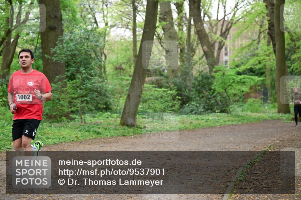 19.04.2026 - Hammer Lauf Dr. Thomas Lammeyer http://msf.ph/oto/9537901 19.04.2026 10:32:52 Laufen 1002 meine-sportfotos.de