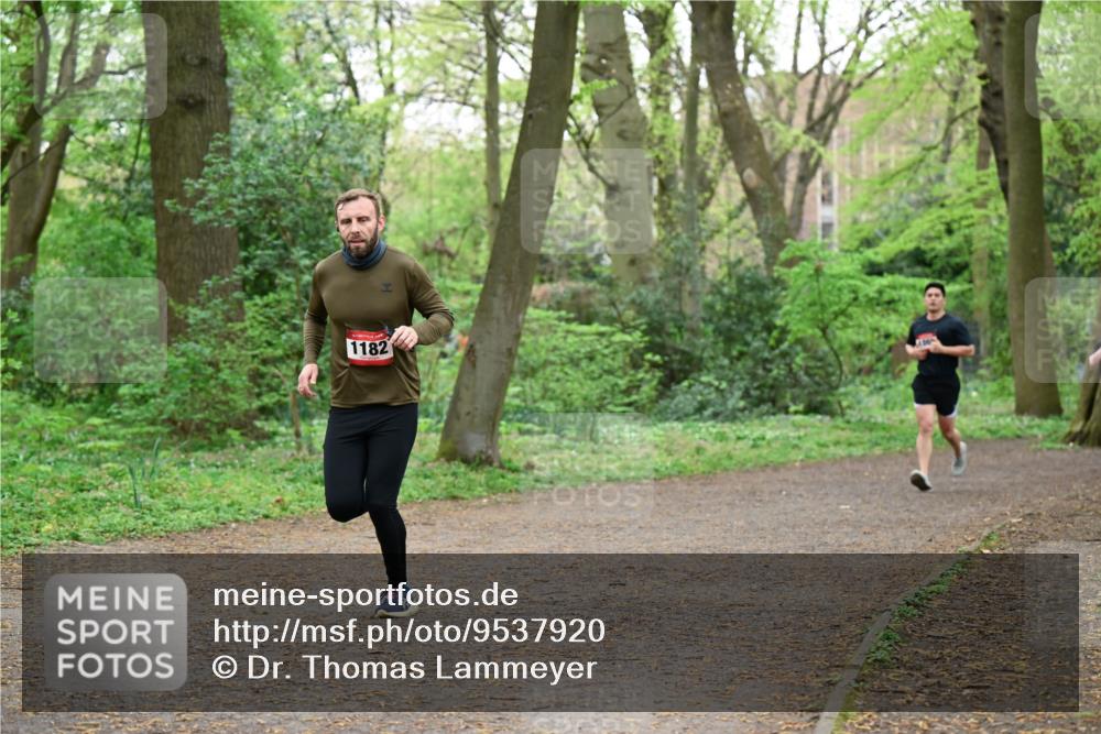 19.04.2026 - Hammer Lauf Dr. Thomas Lammeyer http://msf.ph/oto/9537920 19.04.2026 10:32:58 Laufen 1182 meine-sportfotos.de