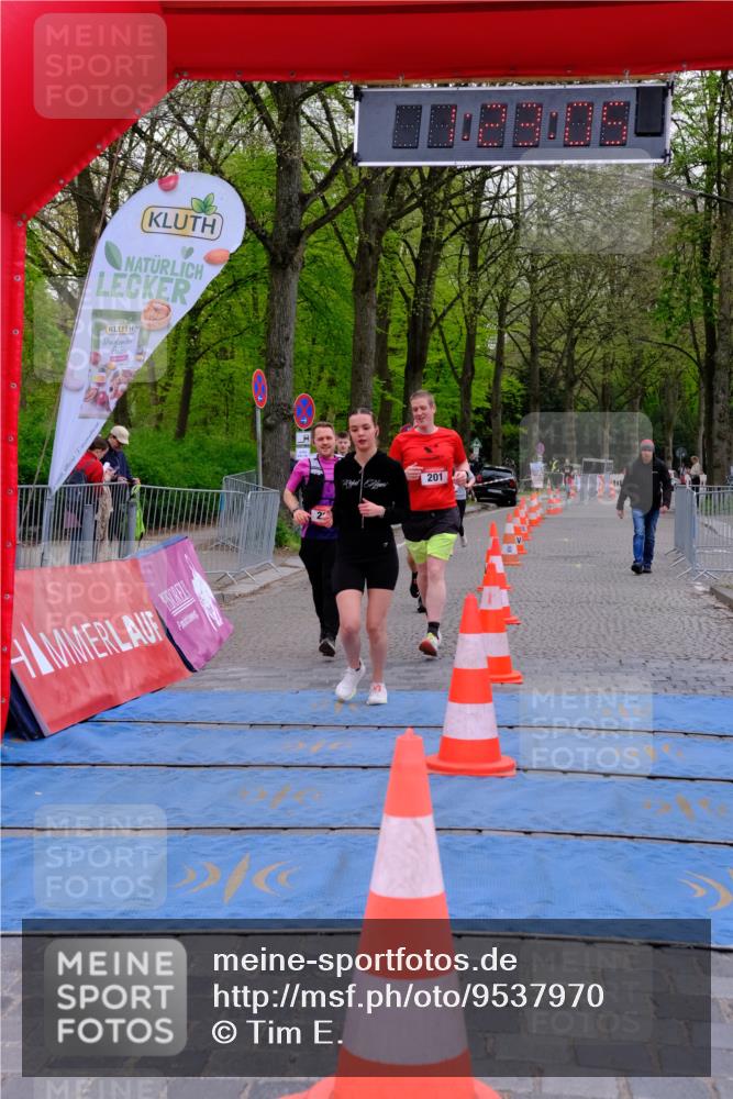 19.04.2026 - Hammer Lauf Tim E. http://msf.ph/oto/9537970 19.04.2026 11:08:13 Ziel 202, 499, 631, 1085 meine-sportfotos.de