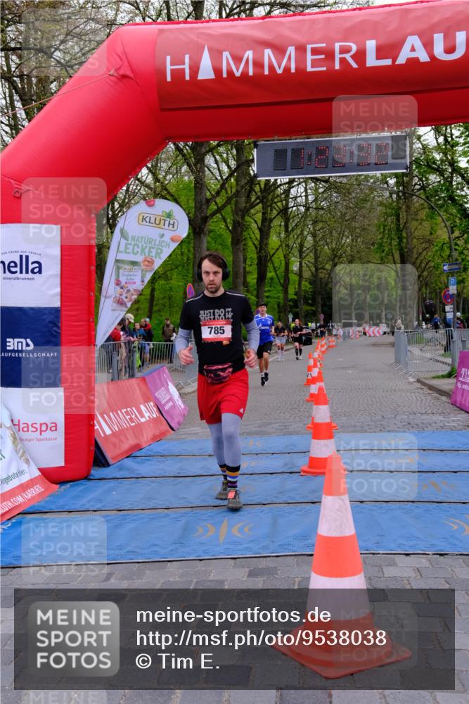19.04.2026 - Hammer Lauf Tim E. http://msf.ph/oto/9538038 19.04.2026 11:08:40 Ziel 785 meine-sportfotos.de