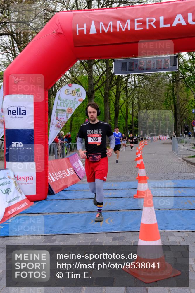 19.04.2026 - Hammer Lauf Tim E. http://msf.ph/oto/9538041 19.04.2026 11:08:41 Ziel 486, 785 meine-sportfotos.de