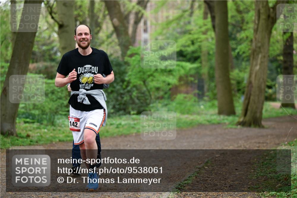 19.04.2026 - Hammer Lauf Dr. Thomas Lammeyer http://msf.ph/oto/9538061 19.04.2026 10:33:25 Laufen 142 meine-sportfotos.de